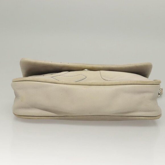 CHANEL Chain Shoulder Bag Lamb Skin Ivory Silver CC Auth 134523 - Picture 6 of 16